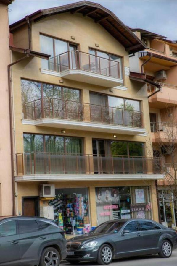 Luxury Apartment Rich 2 Βέλινγκραντ Εξωτερικό φωτογραφία